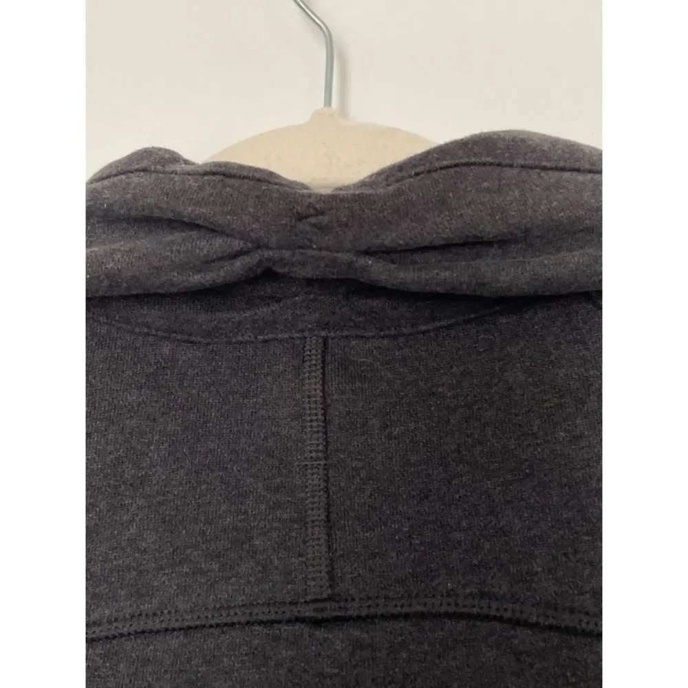Lululemon Full Zip Jacket Size 6 could fit XS-Small  Gray Active L10